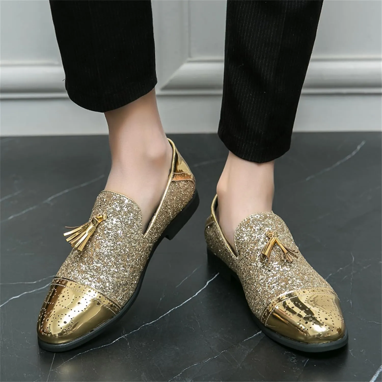 Aimery Mens Leather Tassels Two Tone Brogue Dress Loafers Modern Low-Top Smoking Slipper Luxury Flat Penny Loafers Wedding Party Prom Shoes