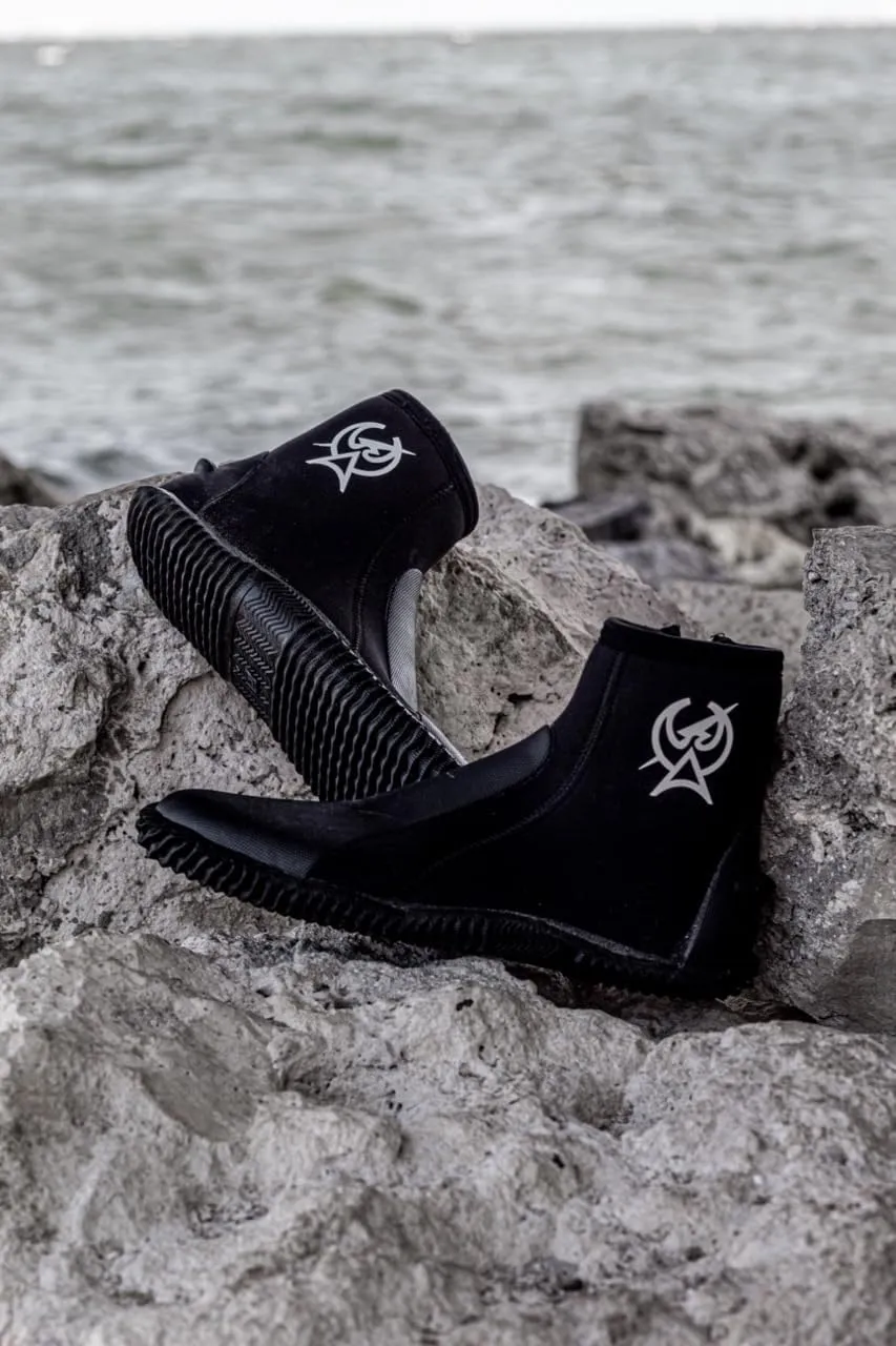 ATACLETE Special Ops Diving Boots - Neoprene Adult Anti-Slip Sole Boots - Water Sports Essential for Scuba Diving, Snorkeling, Rafting and Swimming