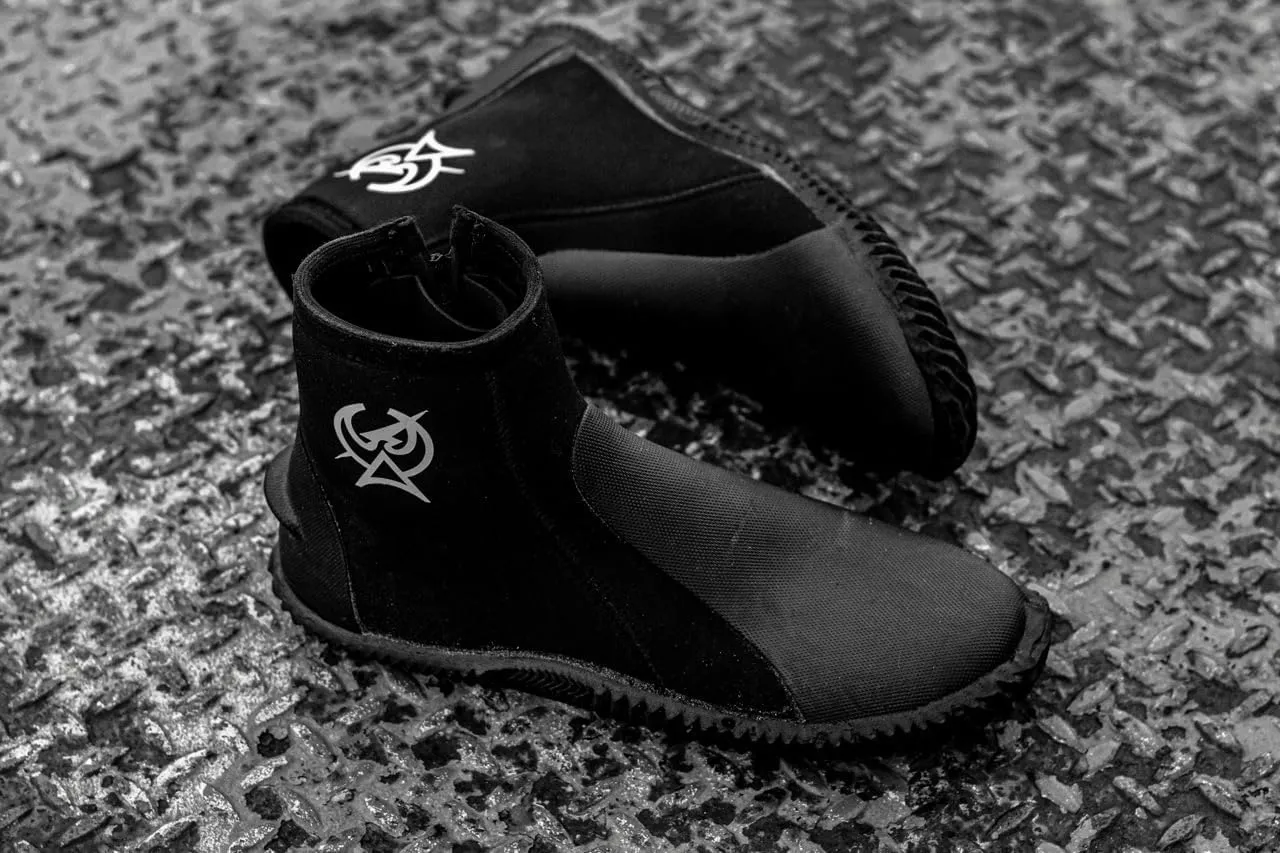 ATACLETE Special Ops Diving Boots - Neoprene Adult Anti-Slip Sole Boots - Water Sports Essential for Scuba Diving, Snorkeling, Rafting and Swimming