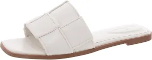 Bandolino Women's Vanelli Flat Sandal