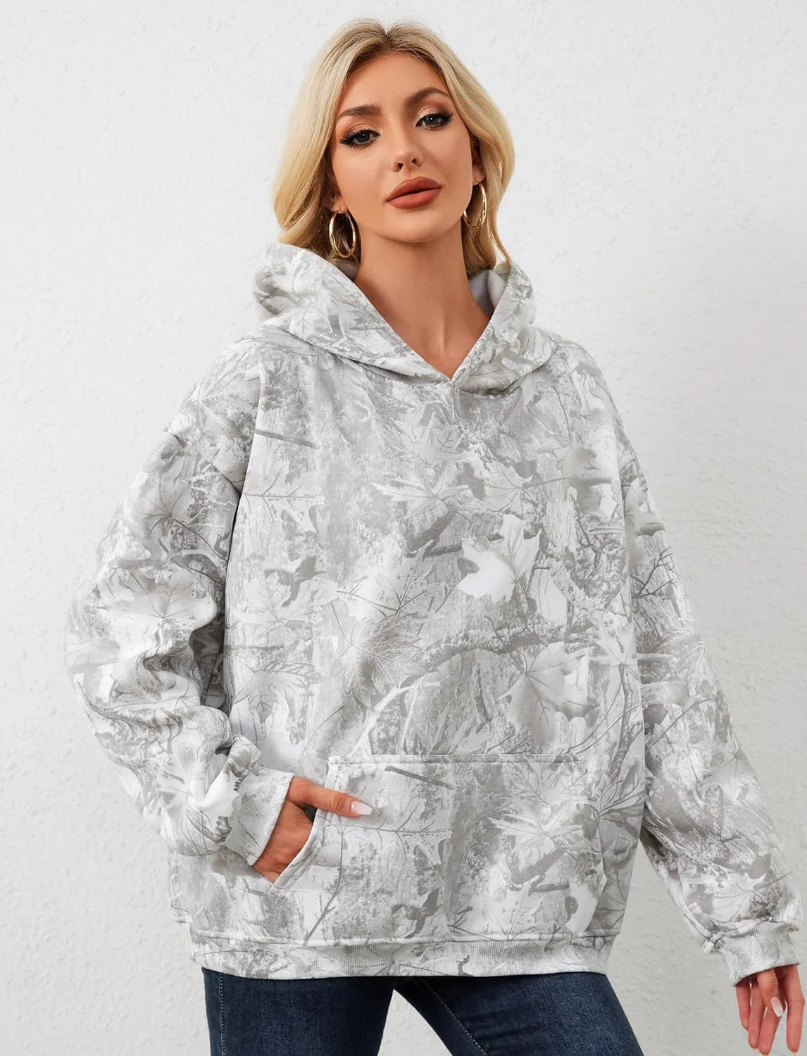 Camo Hoodie for Men Women Oversized Fleece Maple Leaf Hooded Sweatshirt Graphic Print Pullover Hoodies with Pocket
