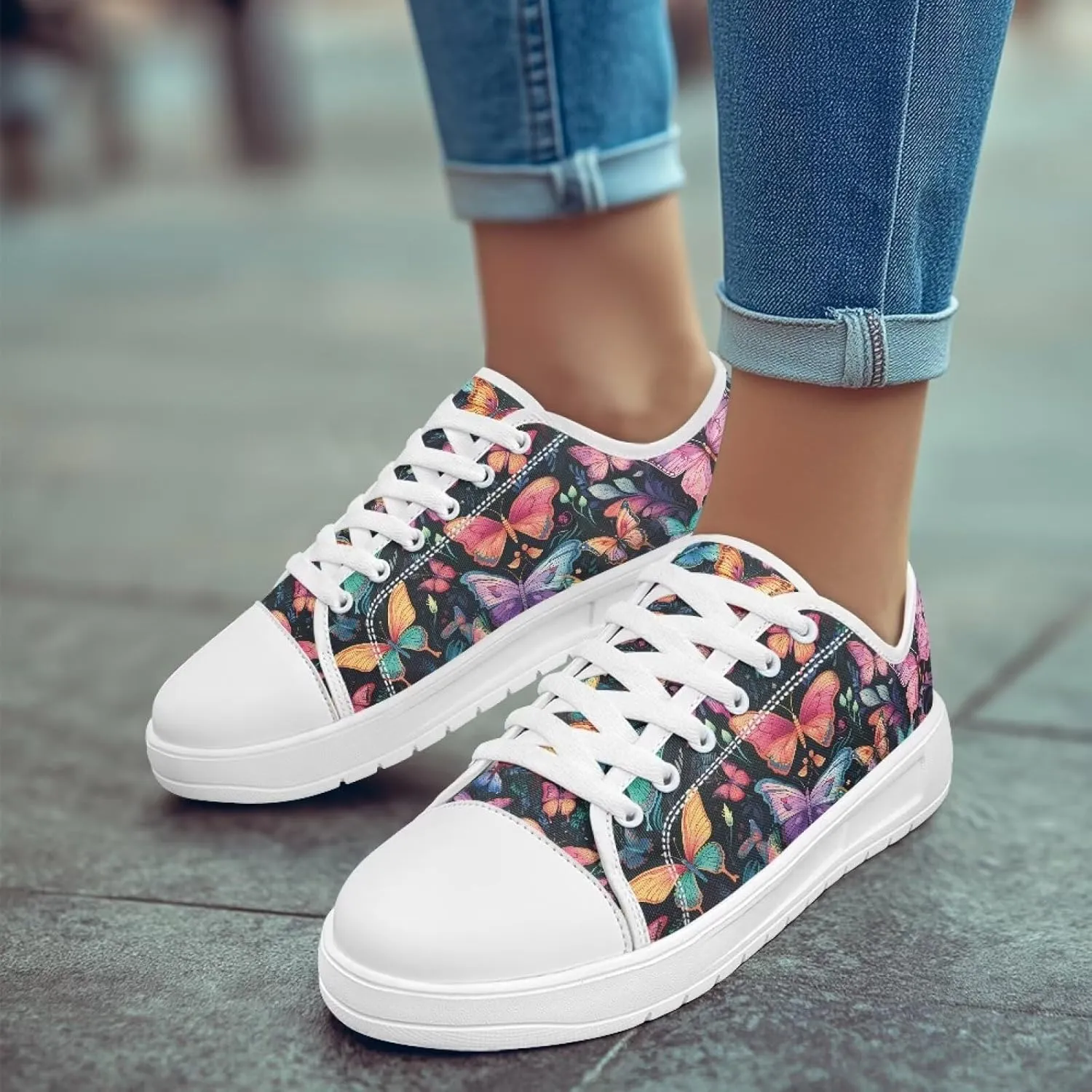 Canvas Shoes for Women Low Top Sneakers Girls Fashion Shoes Classic Comfortable Tennis Lace up Canvas Sneakers