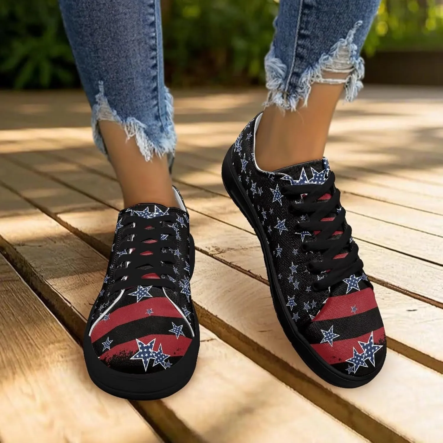 Canvas Shoes Lace-Up Low Top Sneakers Womens Fashion Casual Shoes Walking Comfortable Platform Canvas Sneakers