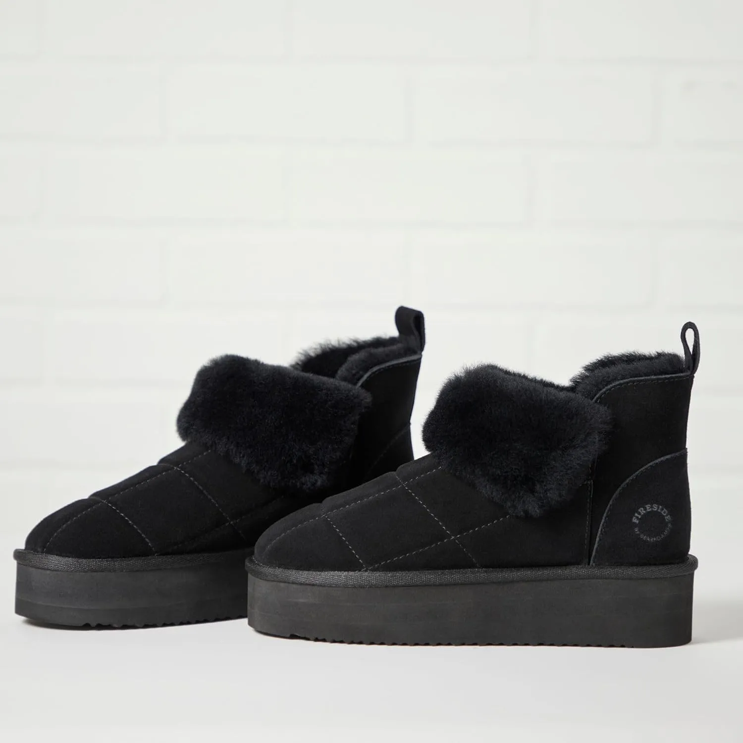 Dearfoams Women's Bootie Bayswater Comfy Indoor Outdoor Shearling Platform Slipper Ankle Boot
