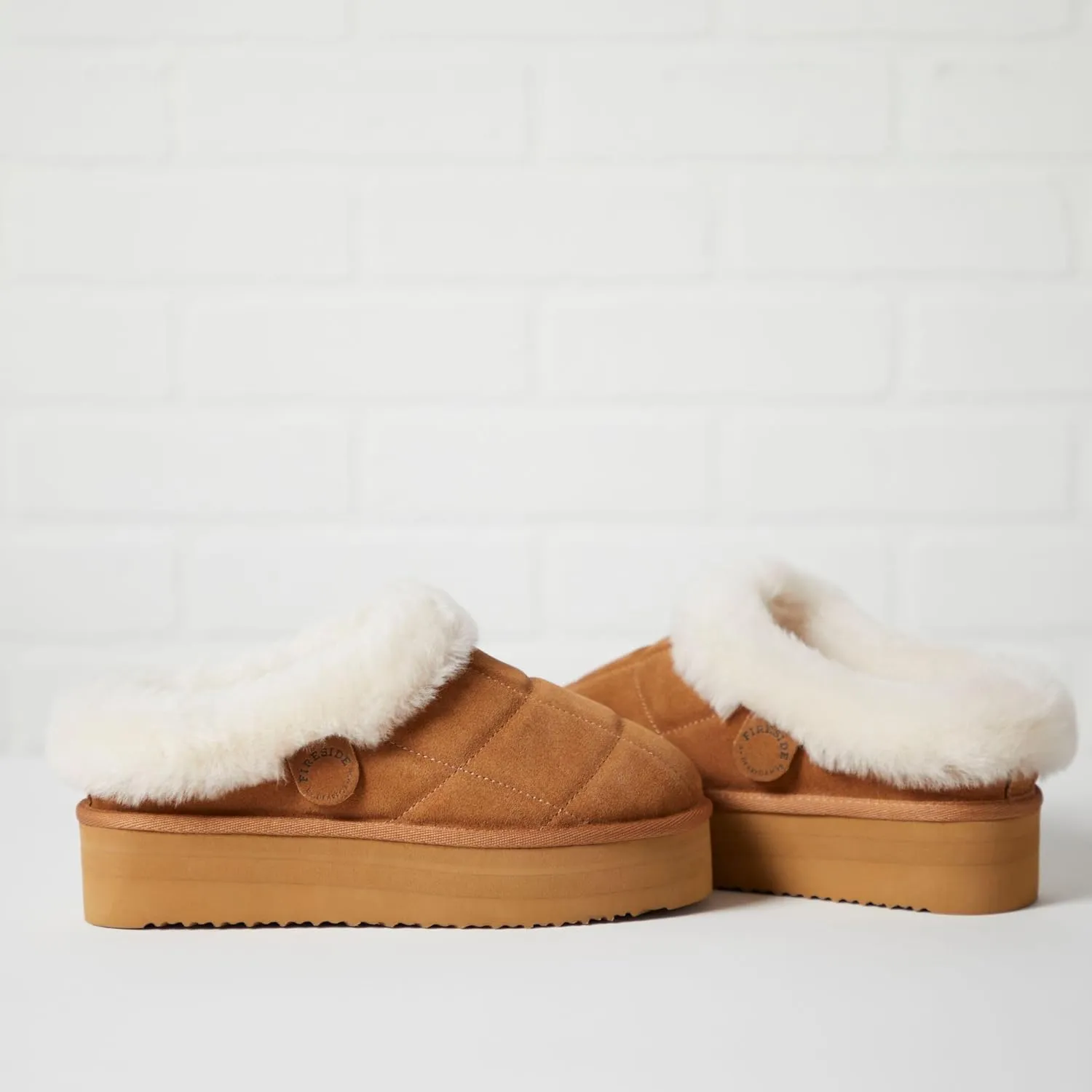 Dearfoams Women's Shearling Platform Slippers Bendigo Comfy Puff Plush Clog House Shoes