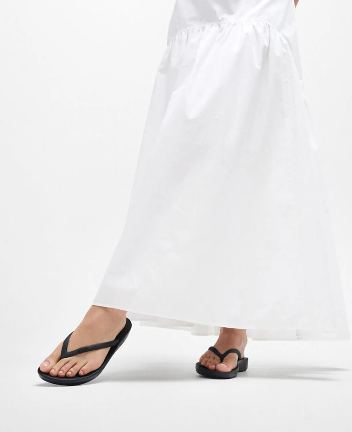 FitFlop iQushion Ergonomic Flip-Flops