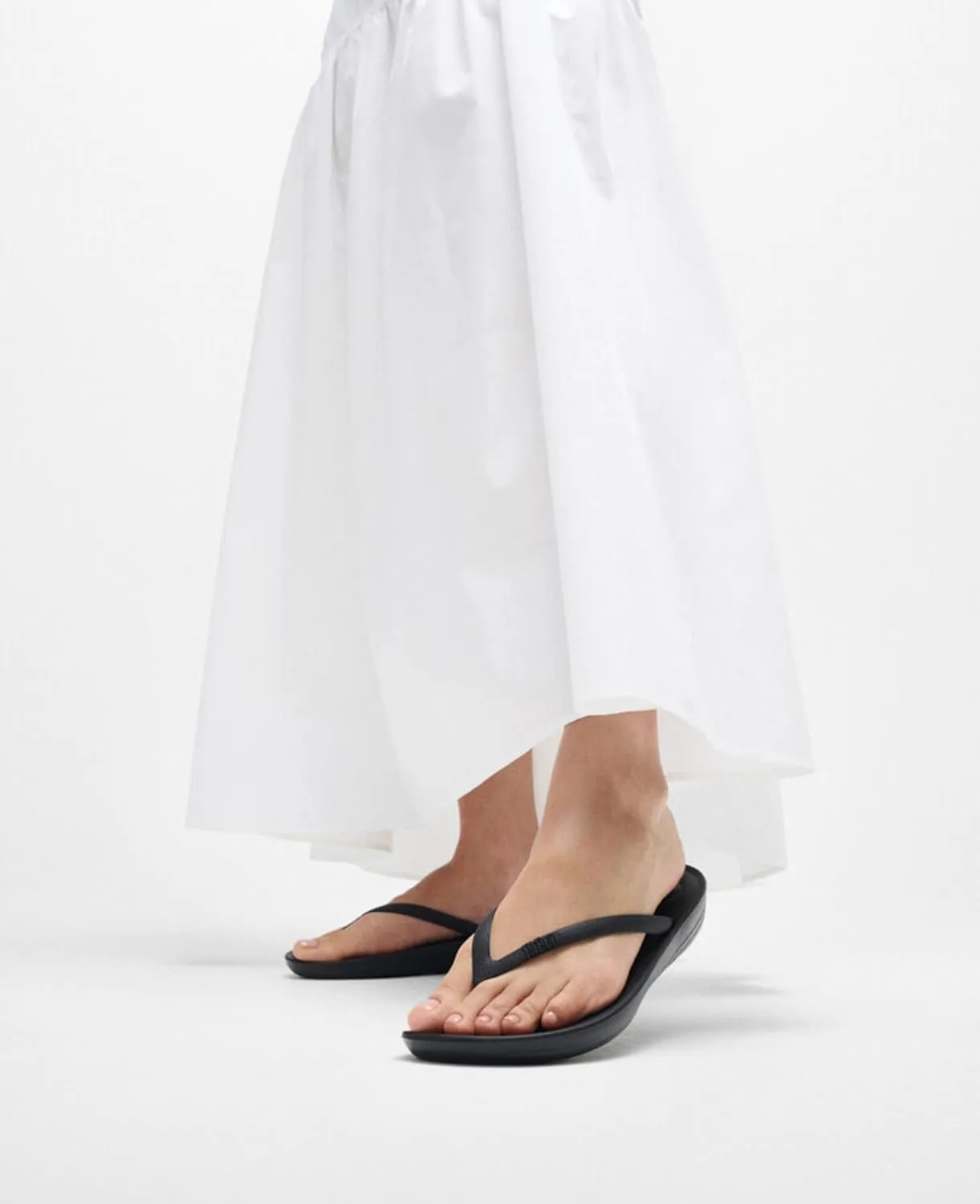 FitFlop iQushion Ergonomic Flip-Flops