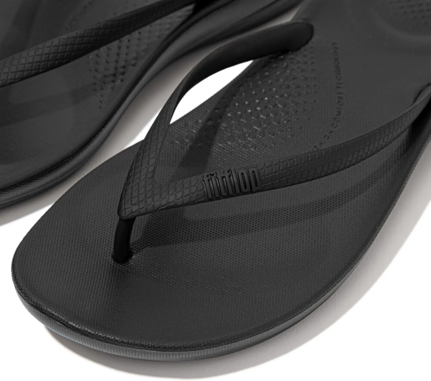 FitFlop iQushion Ergonomic Flip-Flops