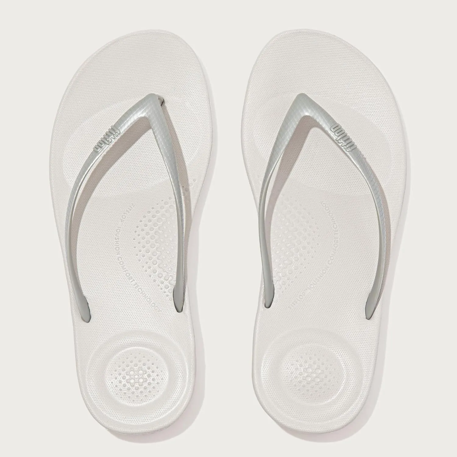 FitFlop iQushion Ergonomic Flip-Flops