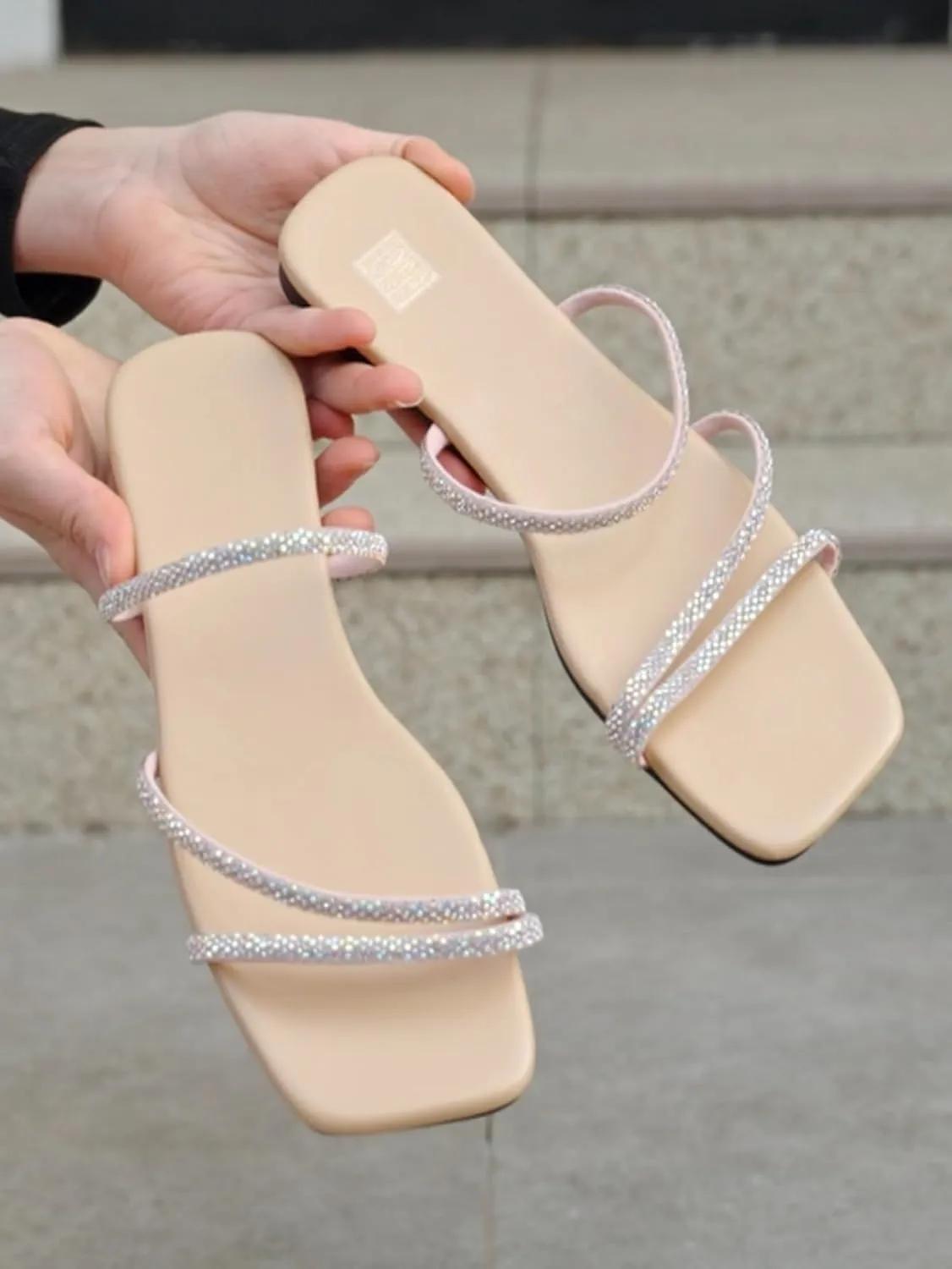 GORGLITTER Women's Rhinestone Flat Sandals Strappy Slip on Open Toe Slide Sandals