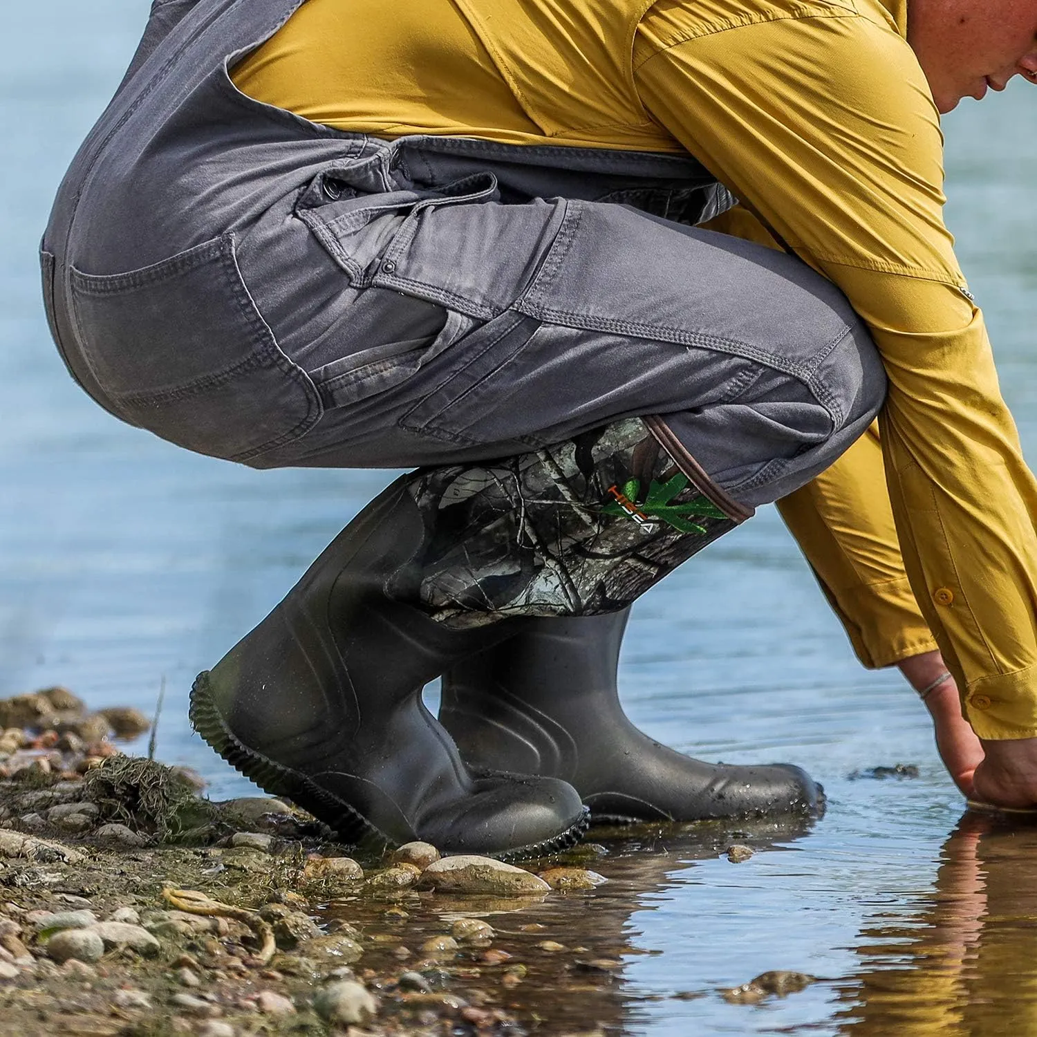 HISEA Men's Rain Boots, Waterproof Durable Insulated Rubber Boots for Men, 5 mm Neoprene Outdoor Mud Fishing Hunting Boots for Multi-Season (Black, Camo & Brown)