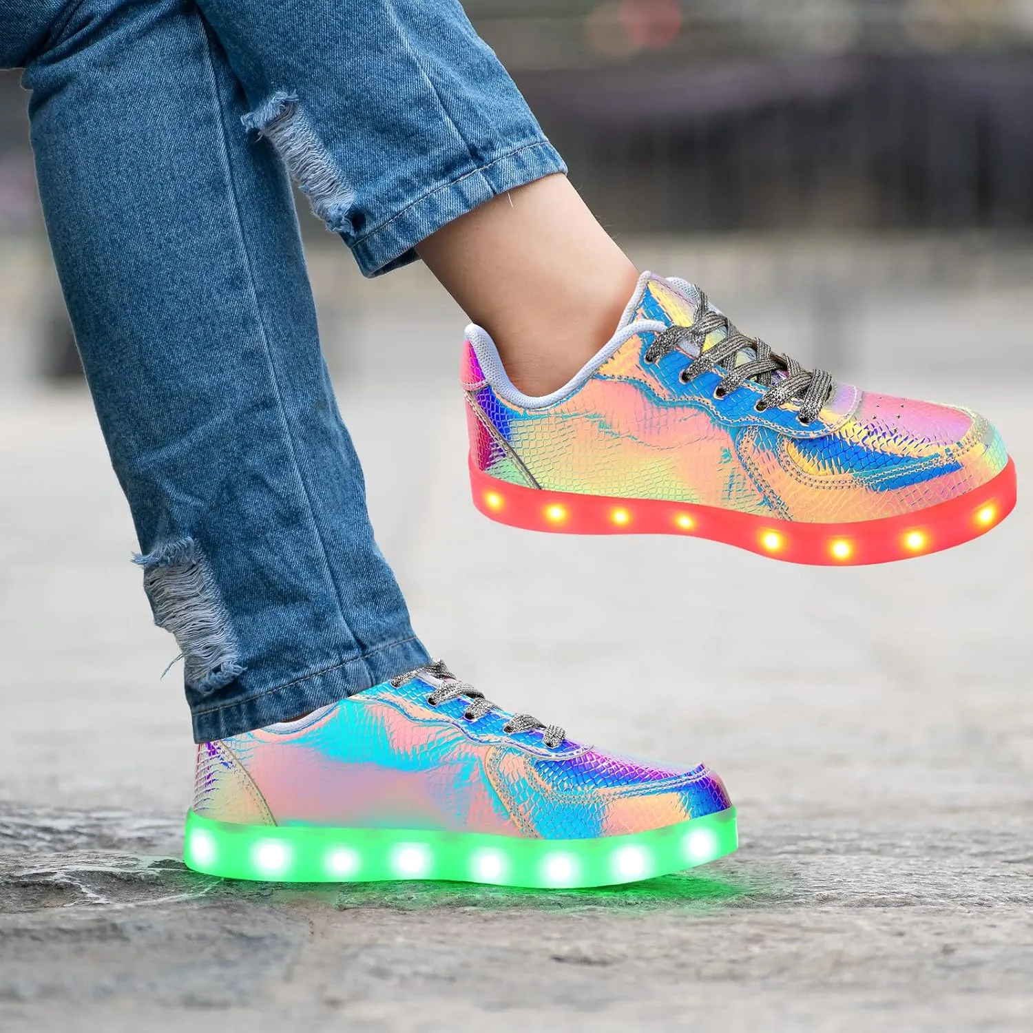 Light Up Shoes Men Women LED Shoes USB Charging Adult High Top LED Sneakers Glow in The Dark Footwear for Dancing Party Festivals Festivals