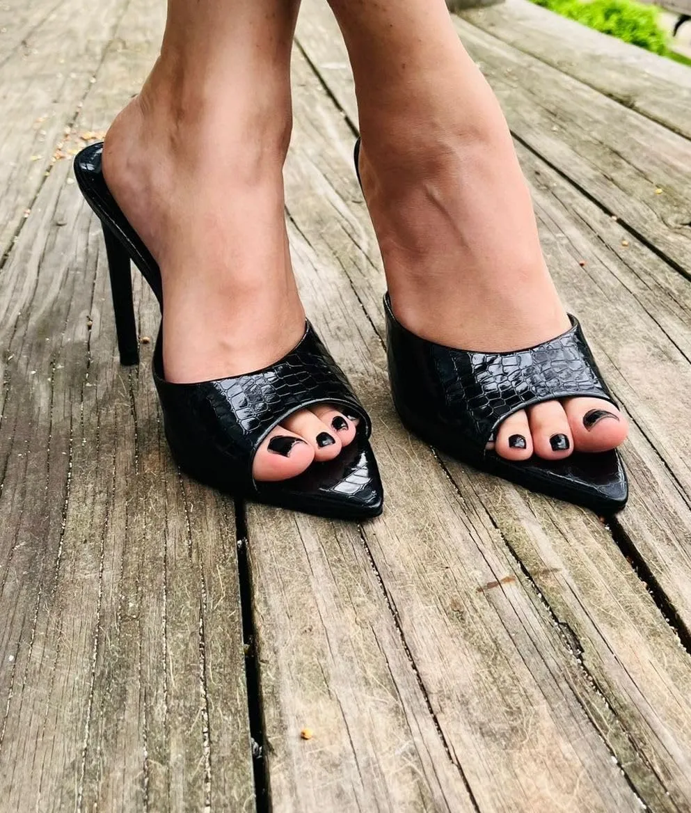 Liliana Women Pointed Toe Slip on Stiletto Heels Sandals