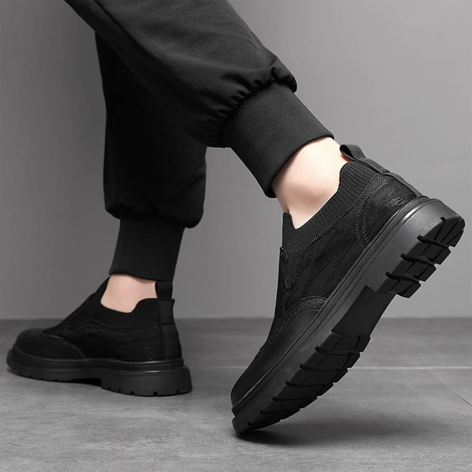 Men's Leather Splicing Platform Wingtip Loafers Luxury Round Toe Breathable Lug Sole Slip On Brogue Dress Shoes for Business Office Casual