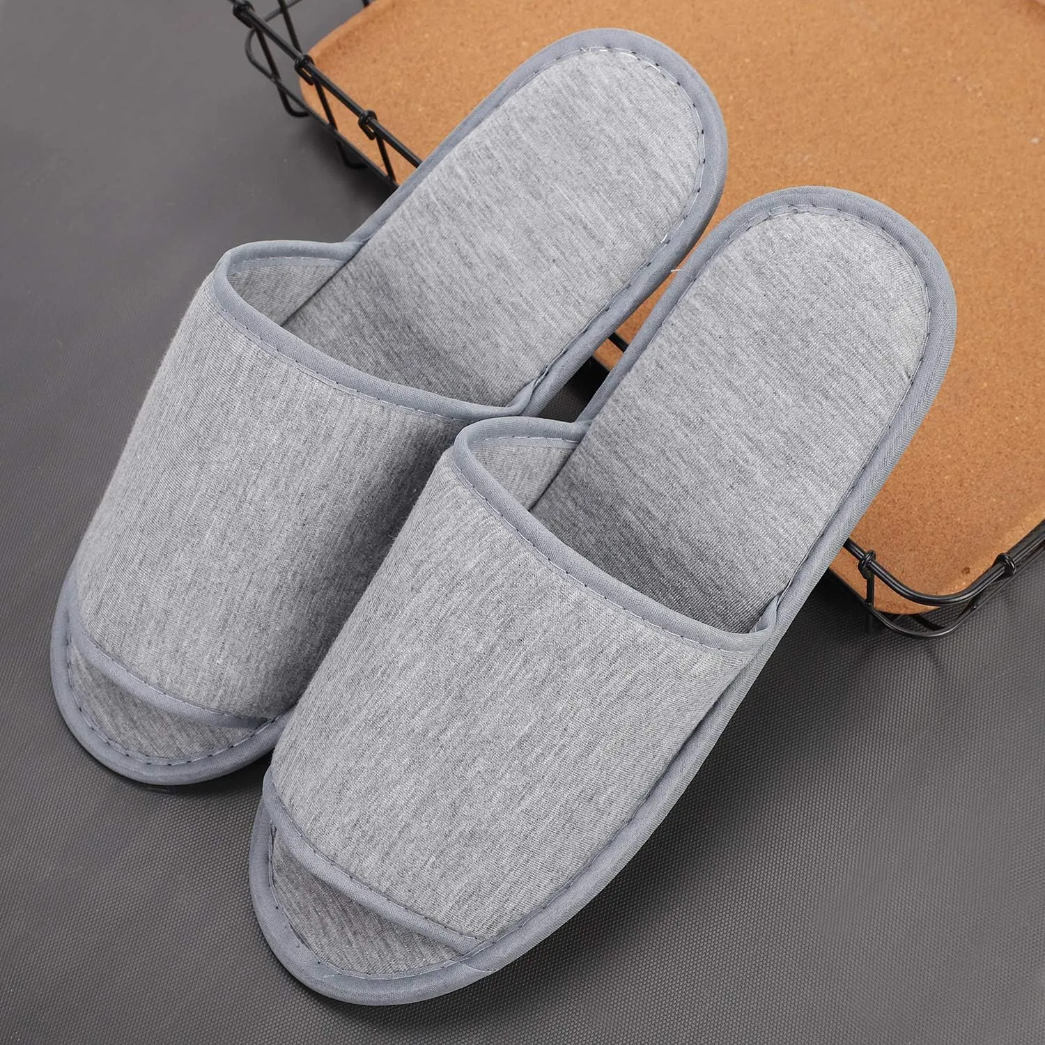 Portable Travel Slipper Spa Hotel Open Toe Sandals Non Disposable Foldable Shoes Guest Indoor House Room Business Trip Party Washable Footwear with Bags