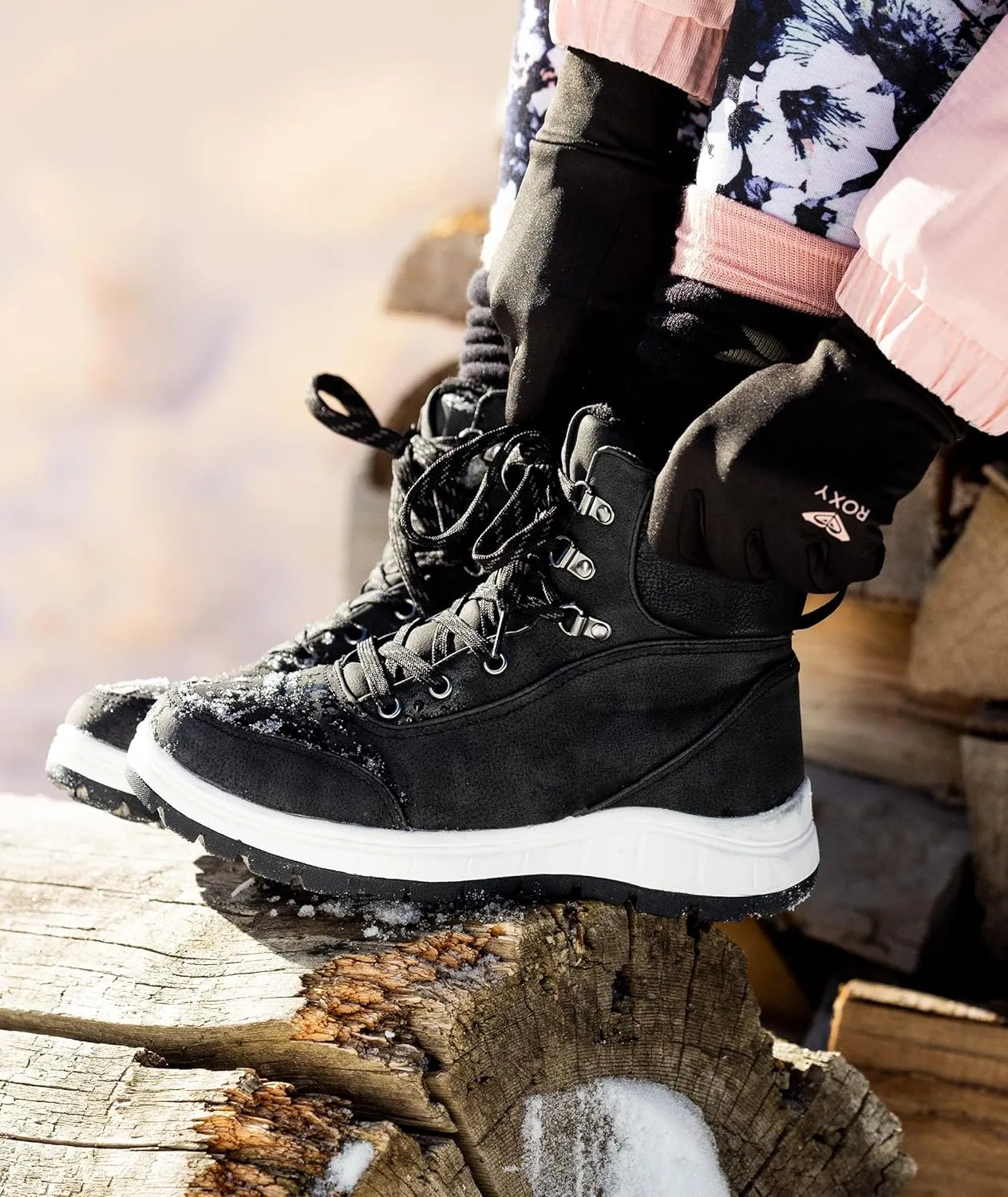 Roxy Women's Karmel Lace-up Boots Fashion