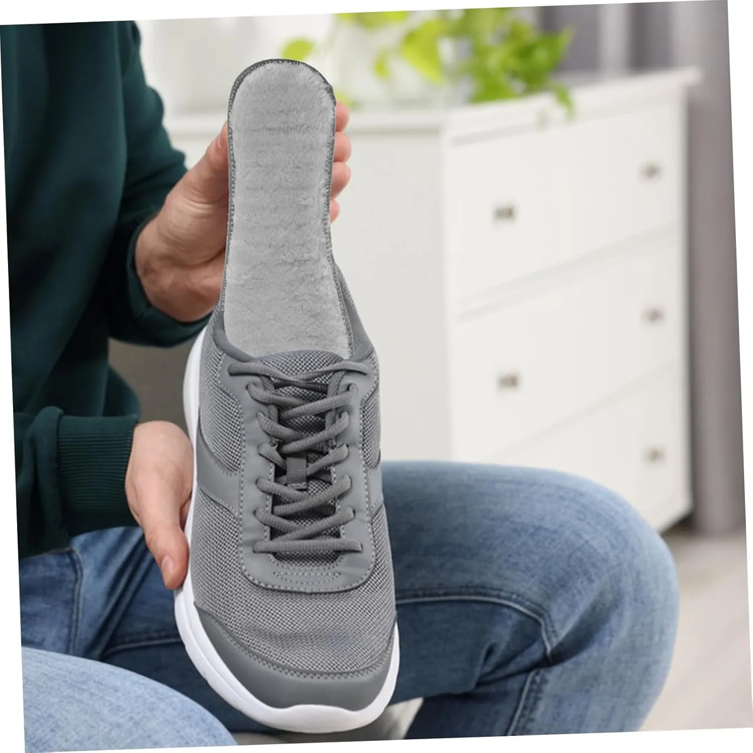 VALICLUD 4 Pairs Warm Fluffy Insoles for Boots and Shoes Thickened Thermal Inserts with Nonslip Design Comfortable Insulation for Cold Weather for Men Women