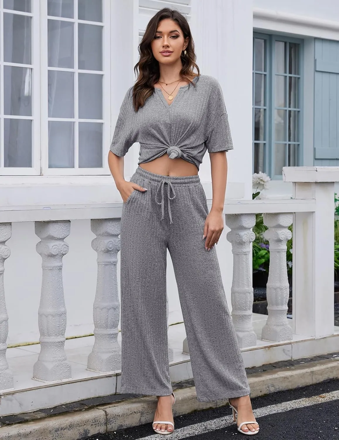 Women's 2 Piece Outfits 2025 Pullover Tops and Wide Leg Pants Lounge Sets Sweatsuits Set with Pockets