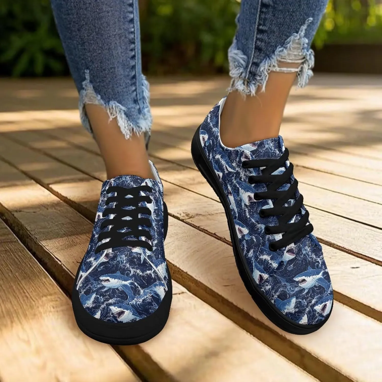 Women's Canvas Sneakers Mesh Lace Up Low Top Sneakers Lightweight Breathable Canvas Tennis Shoes Ladies Running Shoes