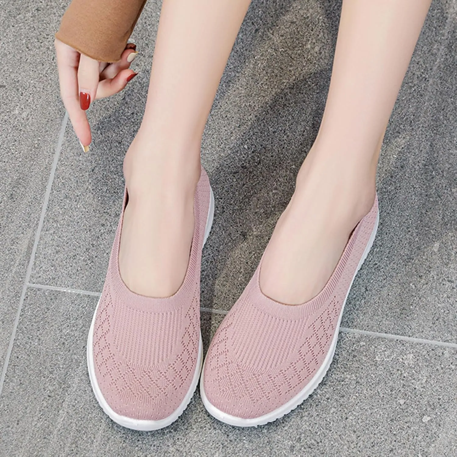 Women’s Knitted Flat Walking Shoes Comfortable Slip On Mesh Lightweight Low Heel Sneakers Casual Soft Gym Nurse Work Mom Loafers