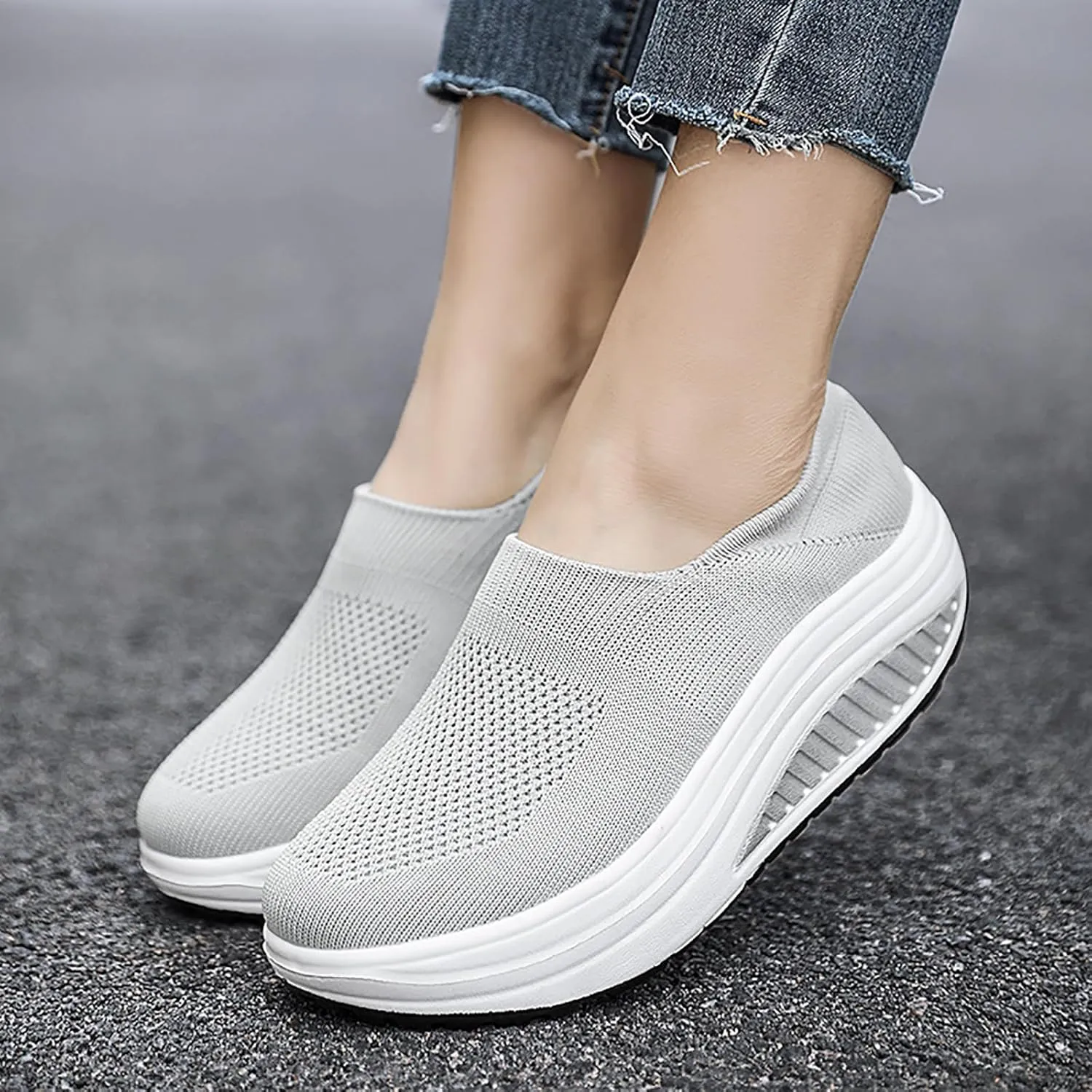 Women's Knitted Platform Slip On Walking Sneakers,Comfort Lightweight Arch Support Non Slip Casual Mesh Breathable Workout Work Shoes