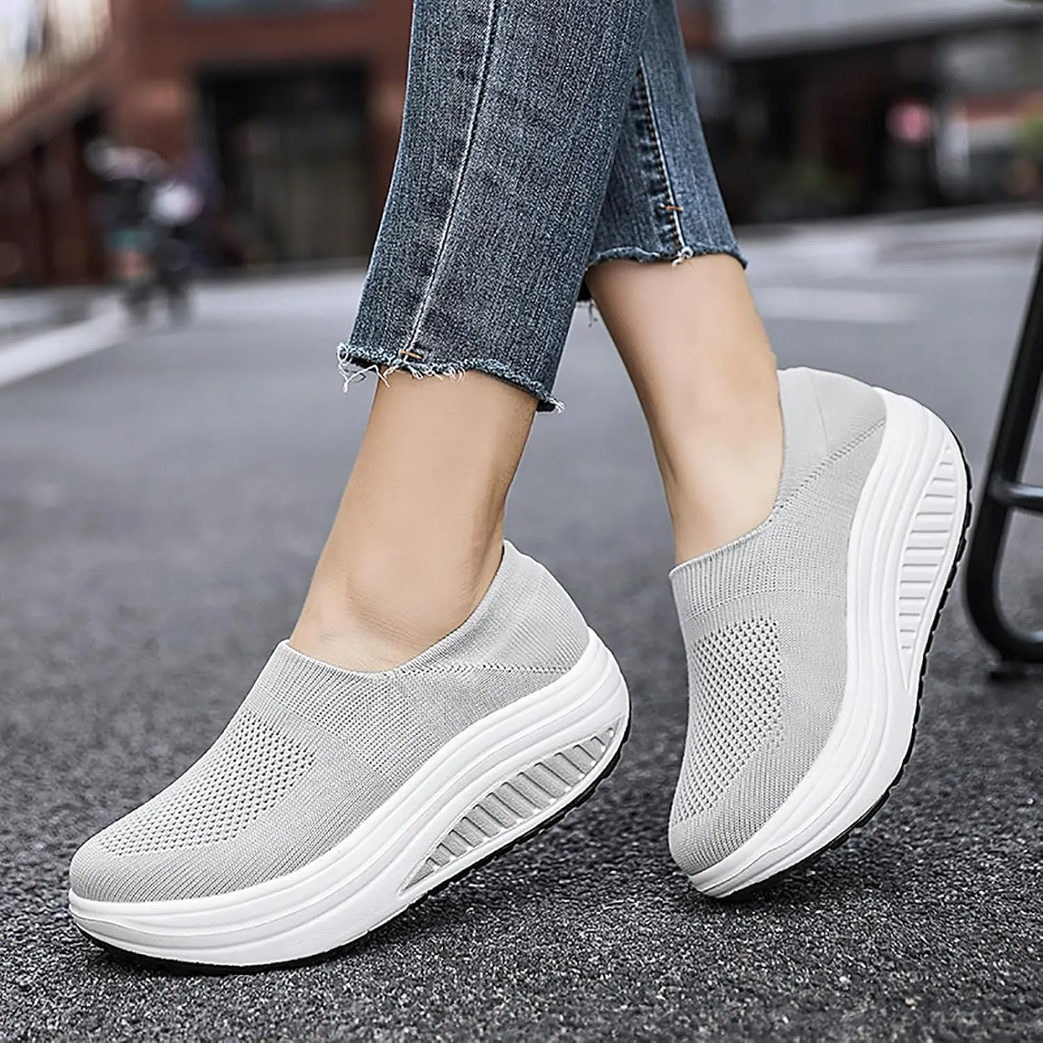 Women's Knitted Platform Slip On Walking Sneakers,Comfort Lightweight Arch Support Non Slip Casual Mesh Breathable Workout Work Shoes