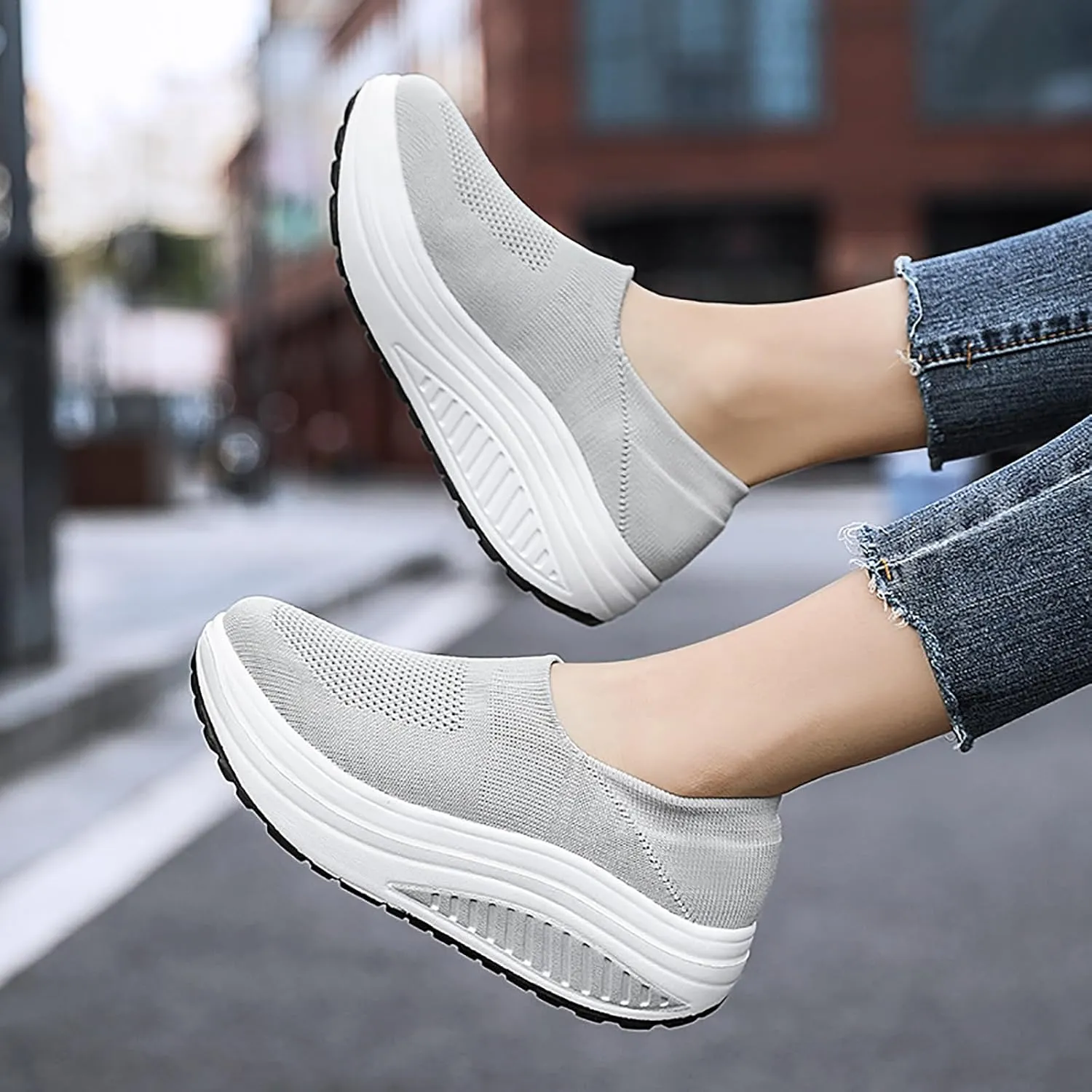 Women's Knitted Platform Slip On Walking Sneakers,Comfort Lightweight Arch Support Non Slip Casual Mesh Breathable Workout Work Shoes