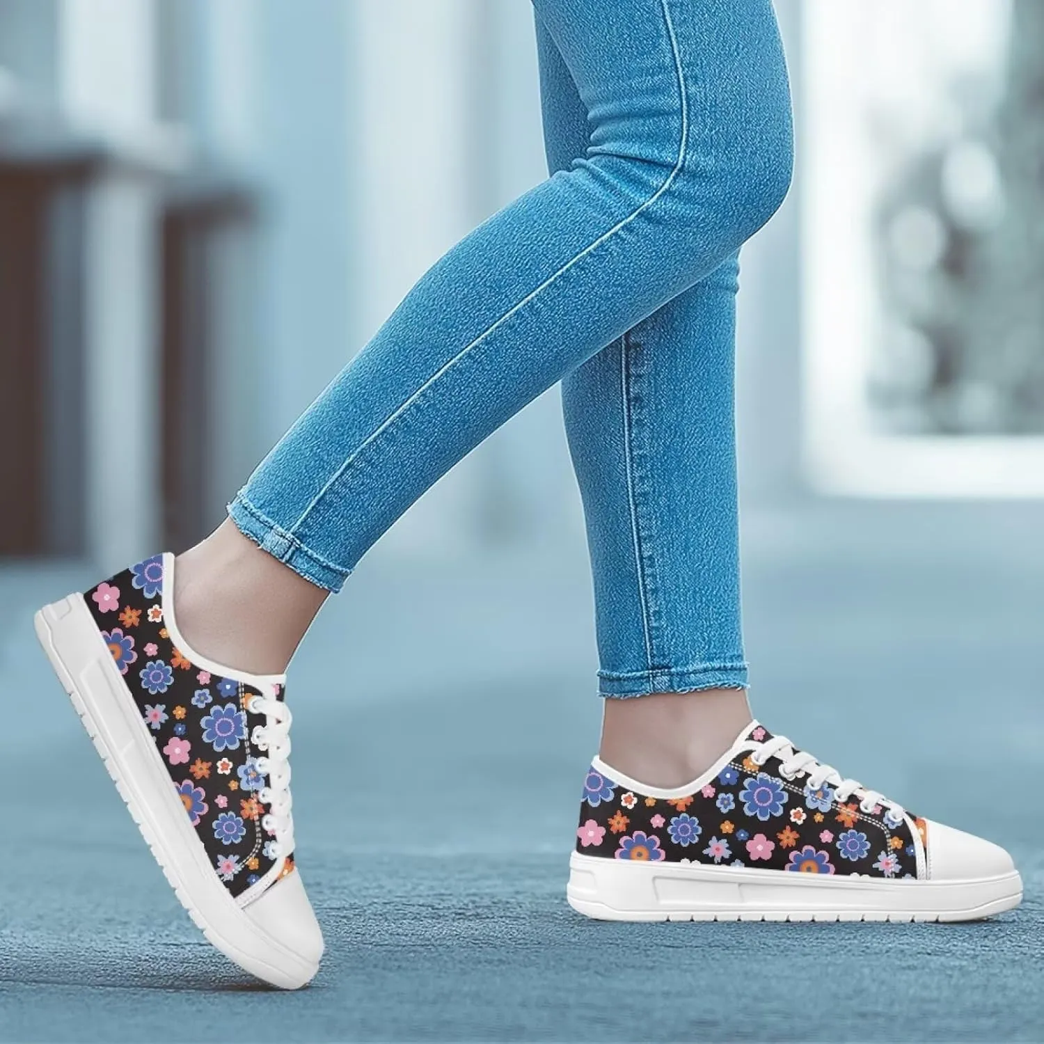 Women's Lace Up Low Top Canvas Shoes Fashion Casual Round Toe Sneakers Hands Free No Laces Barefoot Shoes US5.5-13.5