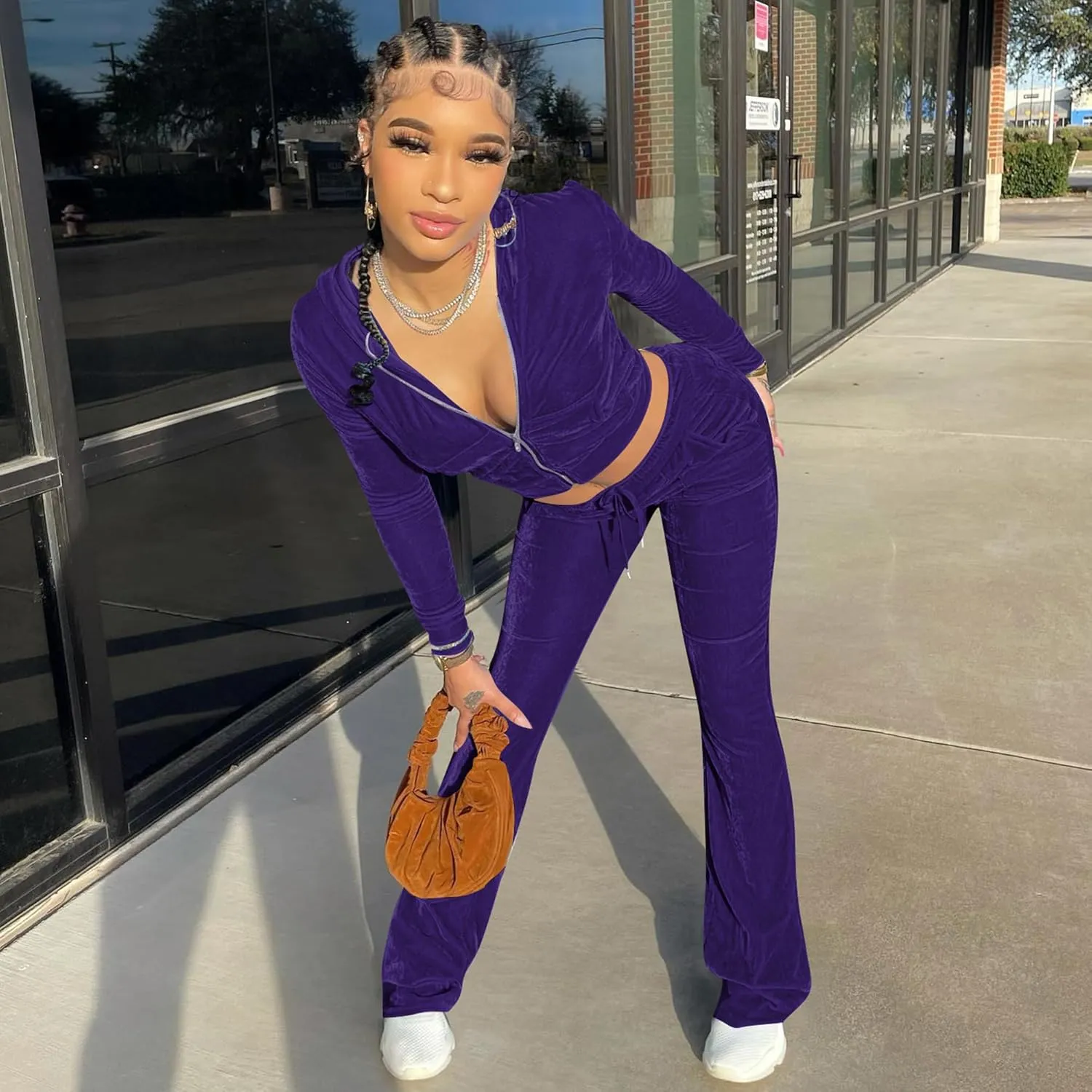 yidengymx Womens 2 Piece Velour Tracksuit Two Piece Outfits for Women Long Sleeve Zip Up Crop Tops Sweatpants Sets Pockets